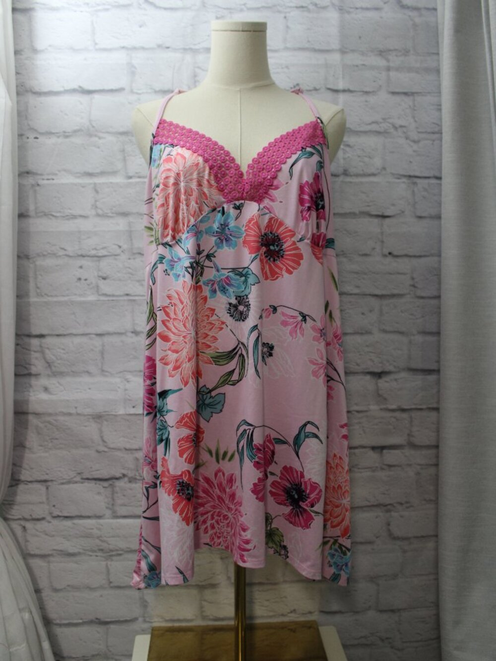 Secret Treasures XL Pink Bold Floral V Neck Strappy Back Chemise Nightgown